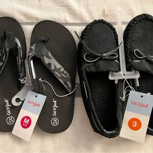 NWT sandal and slipper combo, cat and jack brand, 2-3 kids size